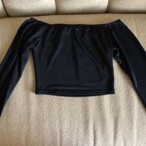 Black Slinky Long-sleeve Crop Top